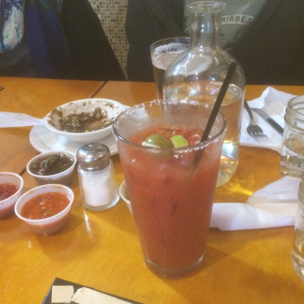 Photo taken at La Luz Mexican Grill by Andrew A. on 1/31/2015