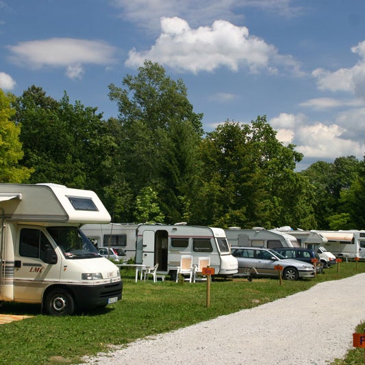 รูปภาพถ่ายที่ Ljubljana Resort Hotel &amp; Camp โดย Ljubljana Resort Hotel &amp; Camp เมื่อ 6/24/2014