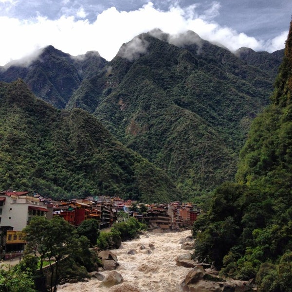 Foto scattata a Sumaq Machu Picchu Hotel da Jessica T. il 3/21/2013
