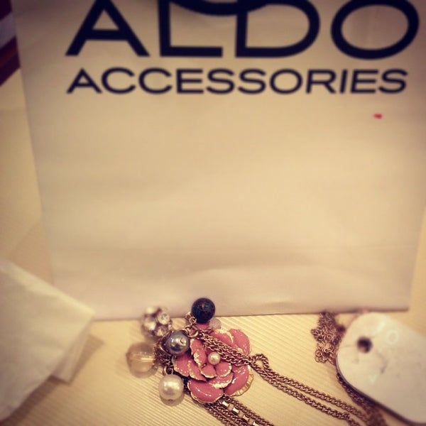 Photos at ALDO Mandaluyong District 1 SM Megamall Epifanio de