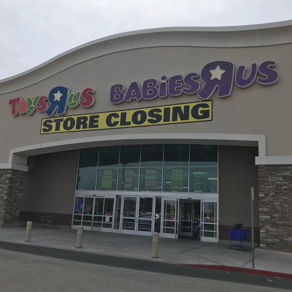 Las Vegas may see closures for Toys R Us, Babies R Us, Applebees and IHOP