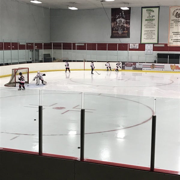 Oak Lawn Ice Arena 2 tips from 259 visitors