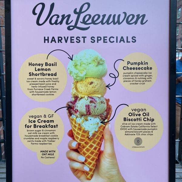 Photo prise au Van Leeuwen Artisan Ice Cream par Pontus A. le9/28/2019