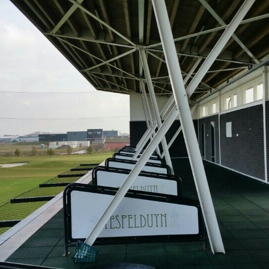 4/3/2016에 Noor L.님이 Golfbaan Tespelduyn에서 찍은 사진