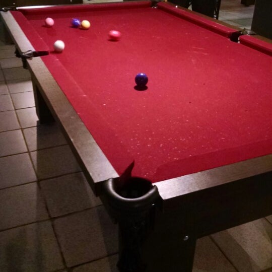 1/3/2015にbrigaadeeiroがInformal Snooker Barで撮った写真