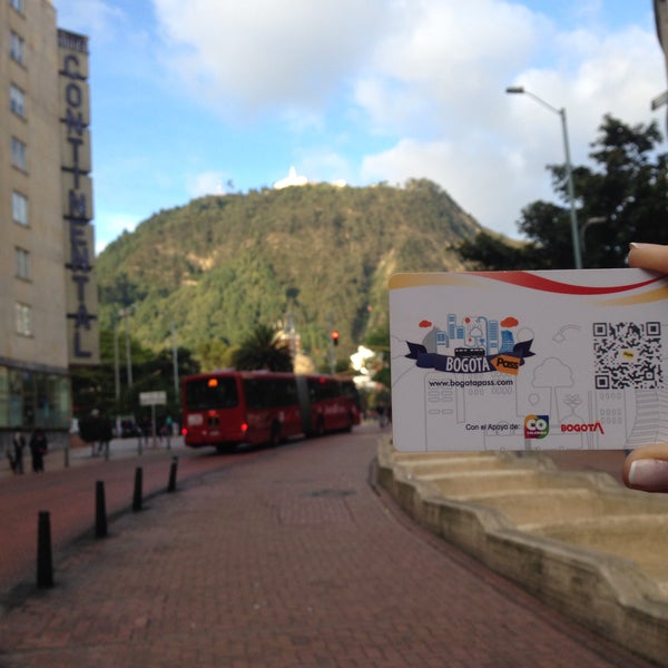 Foto tomada en Bogota Pass  por Bogota Pass el 9/30/2014