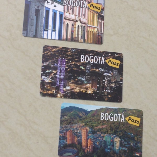 รูปภาพถ่ายที่ Bogota Pass โดย Bogota Pass เมื่อ 6/24/2014