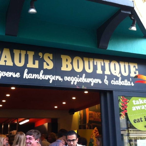 8/18/2014 tarihinde Paul&#39;s Boutiqueziyaretçi tarafından Paul&#39;s Boutique'de çekilen fotoğraf