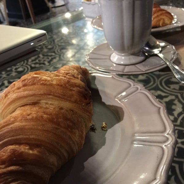 Photo taken at Boulangerie 41 by Ale P. on 9/2/2015