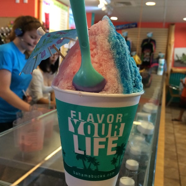 Photo taken at Bahama Buck&#39;s by Asal N. on 6/28/2014