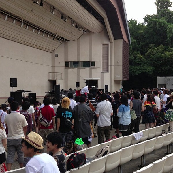 大阪城音楽堂 中央区 4148人の訪問者 から 1つのtip 件