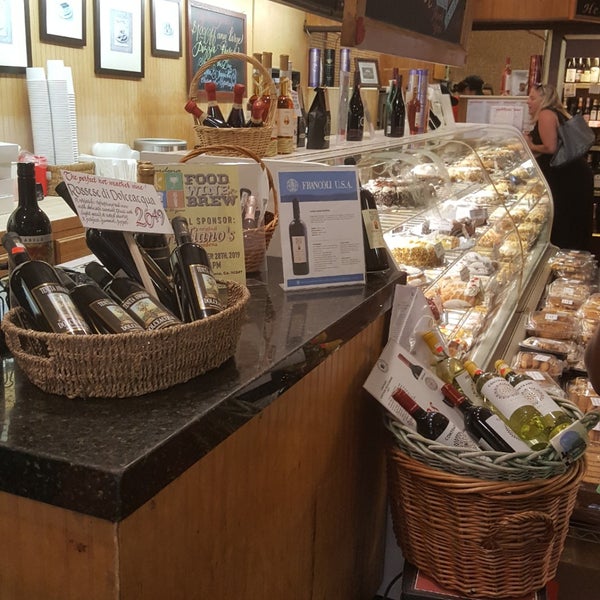 Photo taken at Giuliano&#39;s Delicatessen &amp; Bakery by ern s. on 8/4/2019