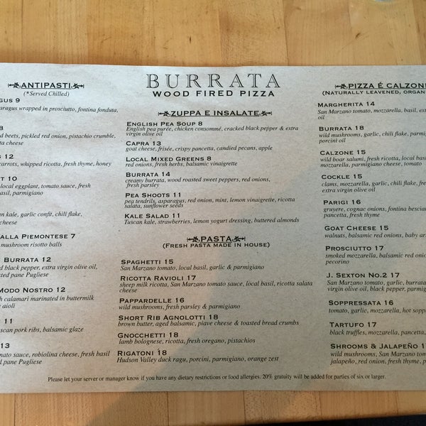 Foto scattata a Burrata Wood Fired Pizza da aan il 7/20/2016