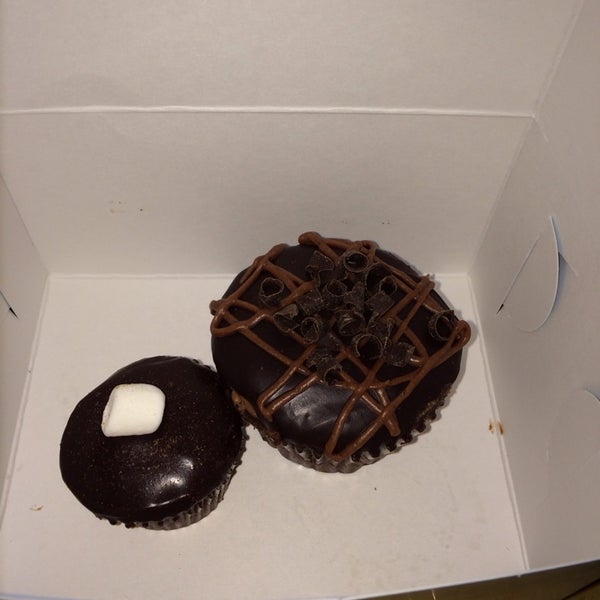 Photos at Mr. Cupcakes (Now Closed) Cupcake Shop in Hackensack