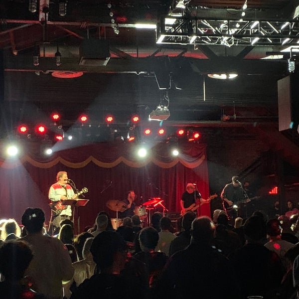 Photo taken at Brooklyn Bowl by Lauren S. on 3/27/2022