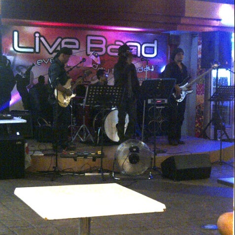 Is open live. Is open live