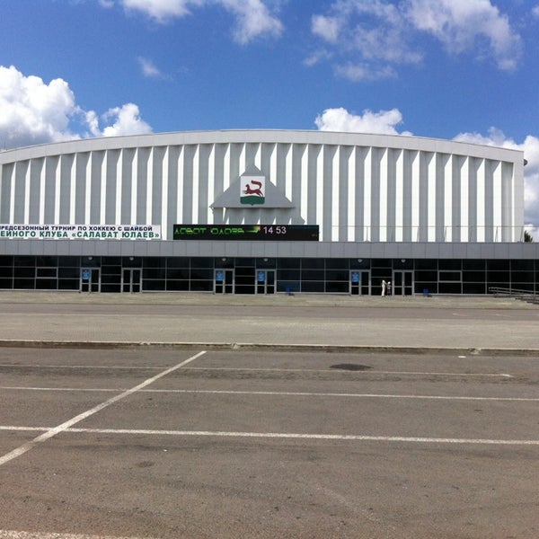 Октябрьский ул спортивная