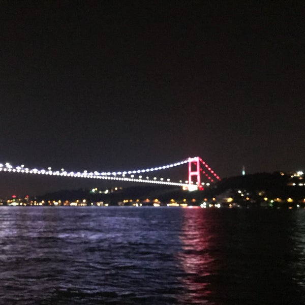 Das Foto wurde bei Rumeli Hisarı von Ayşegül Ç. am 7/11/2018 aufgenommen