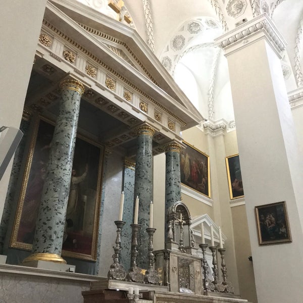 2/29/2020にSergey B.がVilniaus arkikatedra ir Šv. Kazimiero koplyčia | Cathedral of St Stanislaus and St Vladislav and Chapel of St Casimirで撮った写真