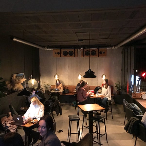 Das Foto wurde bei Backstage Cafe von Vytautas am 1/19/2018 aufgenommen