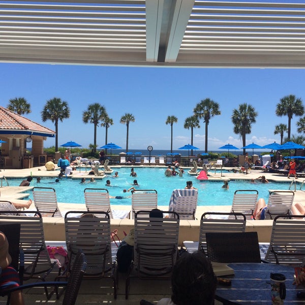 Photo prise au Myrtle Beach Marriott Resort &amp; Spa at Grande Dunes par Yuri G. le5/31/2015