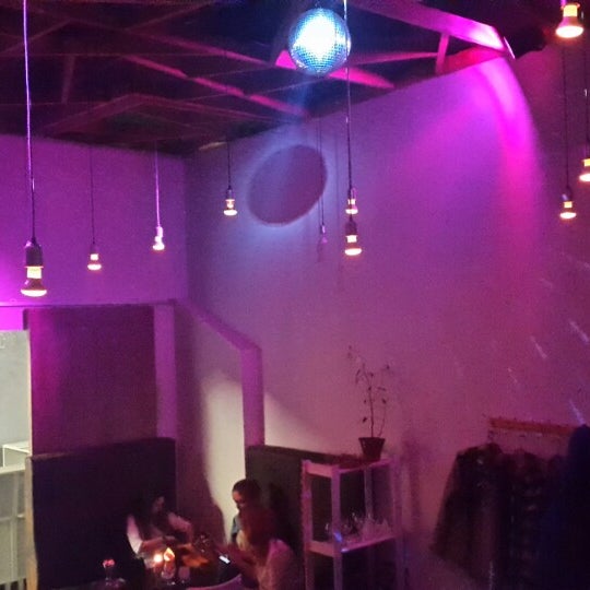 Смоки бар казань. Яркий макияж глаз. Смоки пермь. Смоки пермь. Яркий макияж.