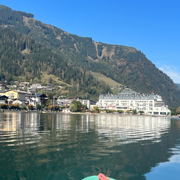 Photo taken at Grand Hotel Zell am See by ARSRL J. on 10/12/2023