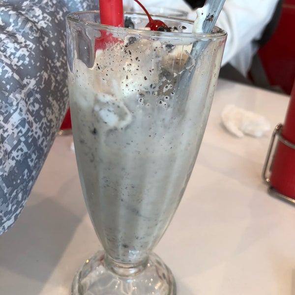 Photo taken at Ruby&#39;s Diner by Steven L. on 12/23/2017