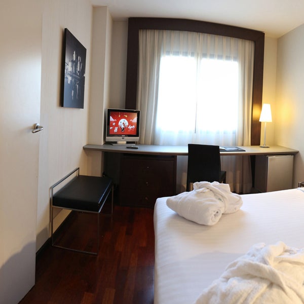 รูปภาพถ่ายที่ Hotel Vilamarí โดย Hotel Vilamarí เมื่อ 6/27/2014