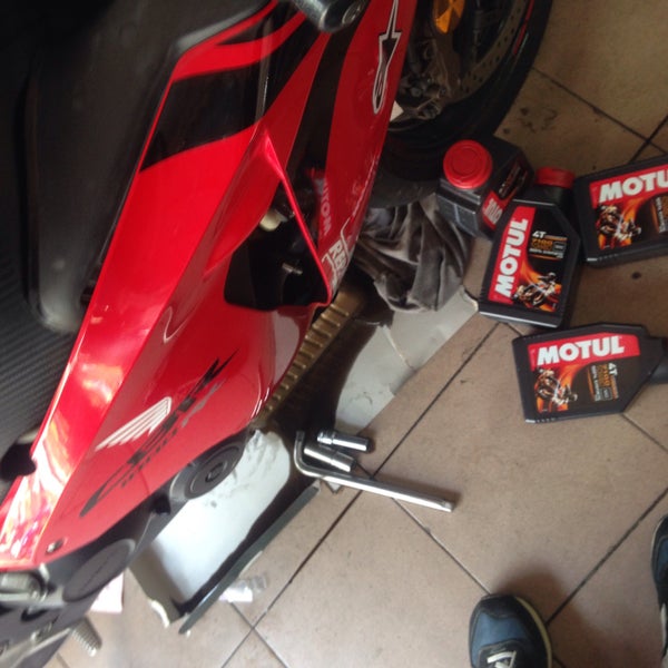 NG Brothers Motor Service Johor Bahru, Johor