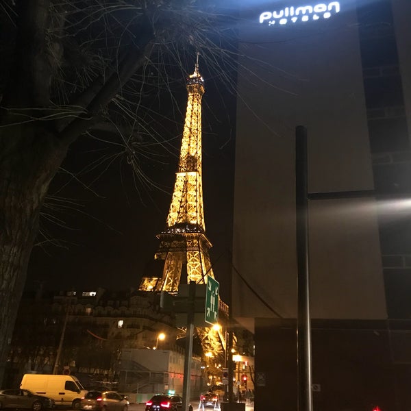 Photo taken at Hôtel Mercure Paris Centre Tour Eiffel by Gül F. on 2/1/2018