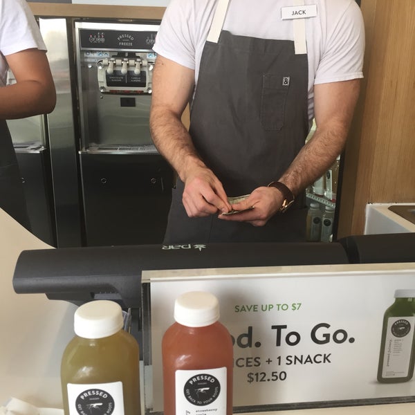 8/9/2015에 Michael Anthony님이 Pressed Juicery에서 찍은 사진