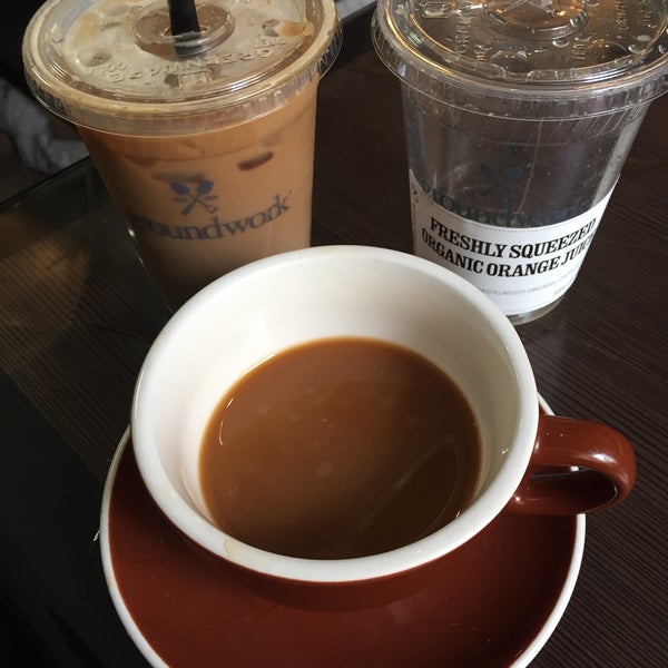 12/9/2015にMichael AnthonyがGroundwork Coffeeで撮った写真