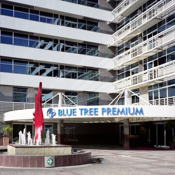 Foto diambil di Blue Tree Premium Verbo Divino oleh Blue Tree Premium Verbo Divino pada 3/12/2015
