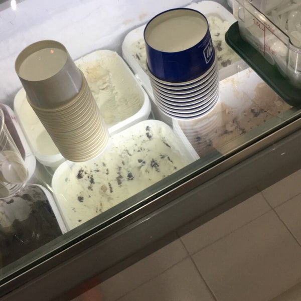10/12/2019 tarihinde Naish M.ziyaretçi tarafından Mikey Likes It Ice Cream'de çekilen fotoğraf