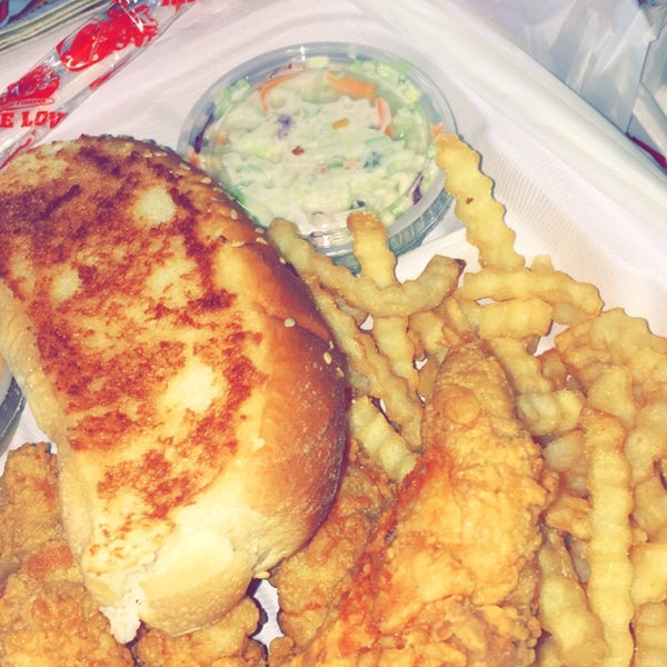 Photo taken at Raising Cane&#39;s Chicken Fingers by Naish M. on 7/13/2019