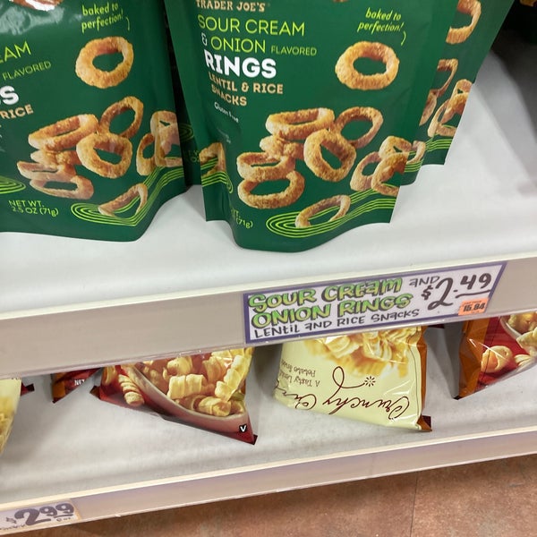 Trader Joe's Grocery Store in Southeast Nashua