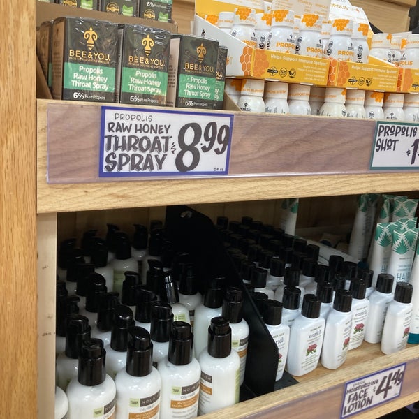 Trader Joe's Grocery Store in Southeast Nashua