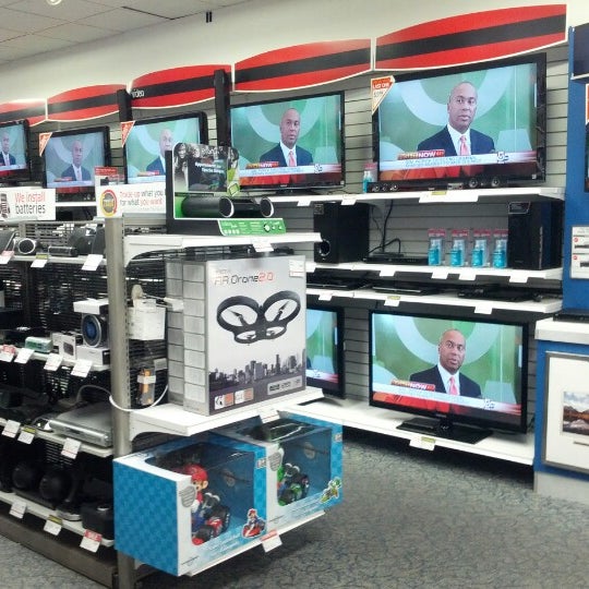 Cornwall Square Shopping Mall in Cornwall