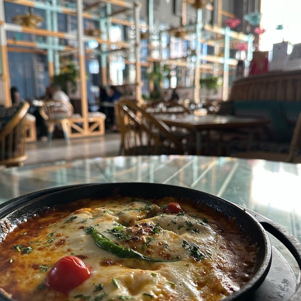 Photo taken at Bohoo Restaurant &amp; Cafe by Fahad K. on 4/29/2023