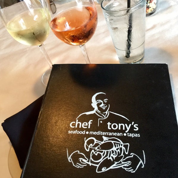 Снимок сделан в Chef Tony&#39;s пользователем HW L. 8/2/2017