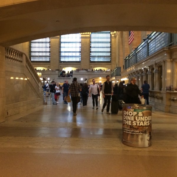 Photo taken at Grand Central Terminal by Kirsten P. on 9/26/2016