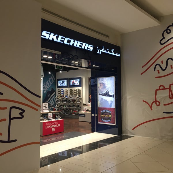 skechers nakheel mall