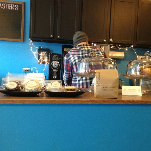 2/16/2013にTrim K.がAsado Coffee Coで撮った写真