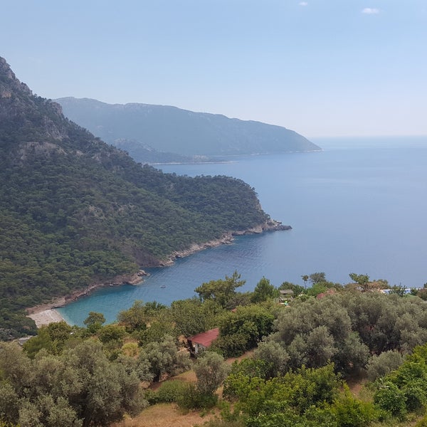 Снимок сделан в Kabak Mamma&#39;s Hostel&amp;Bar пользователем Fikret Oğuz T. 5/28/2017