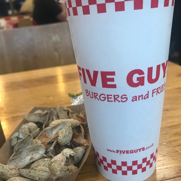 Photo taken at Five Guys by Ahu G. on 10/11/2019