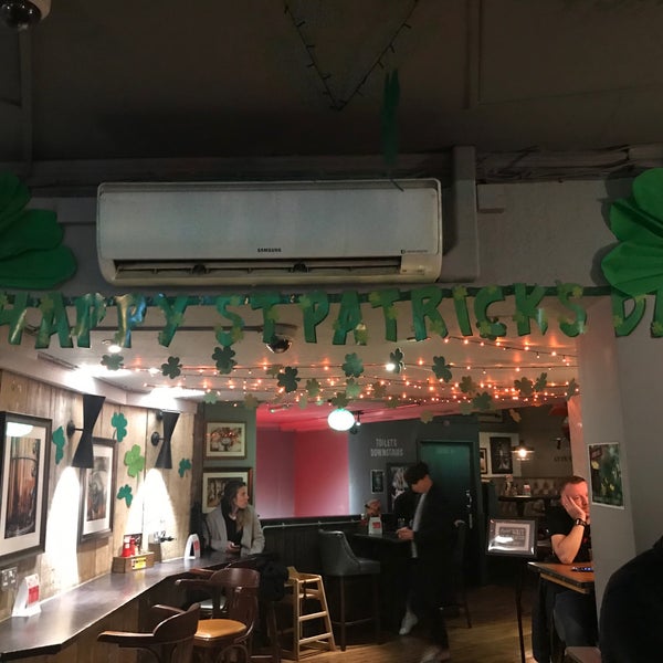 Photo taken at O&#39;Neill&#39;s by Ahu G. on 3/4/2020