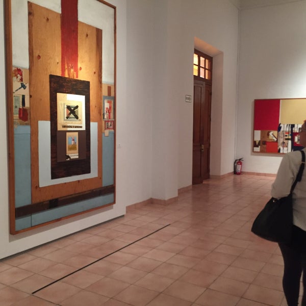 รูปภาพถ่ายที่ Museo de Arte Contemporáneo Ateneo de Yucatán, MACAY, Fernando García Ponce โดย Ramses V. เมื่อ 1/25/2016