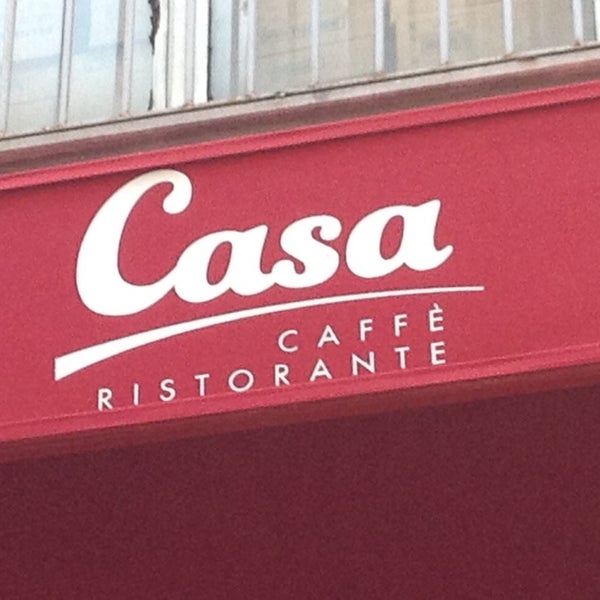 Foto tirada no(a) Casa Caffe Ristorante por Levent D. em 7/1/2014