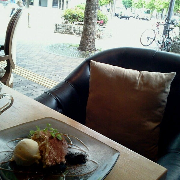 Fotos En パンビュッフェ 肉イタリアン 茶屋町 ファクトリーカフェ Steakhouse En 梅田